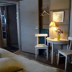 Hotell Lossiranta Tavis 3*