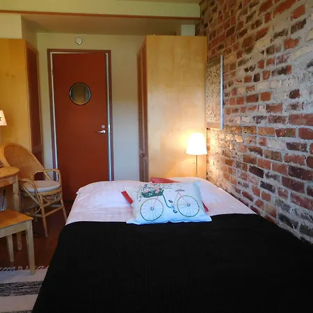 Ξενοδοχείο Lossiranta 3*