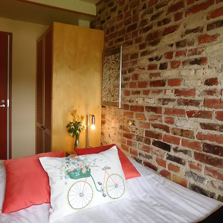 罗西兰塔旅舍 酒店