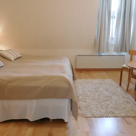 Ξενοδοχείο Lossiranta Tavis
