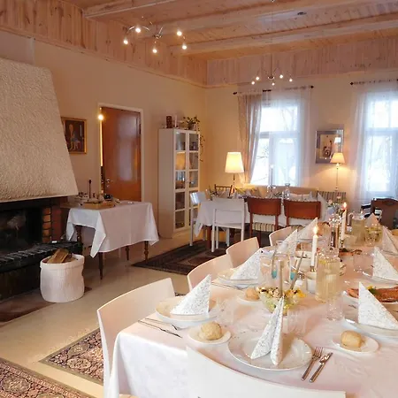 Hotel Lossiranta Tavis 3*