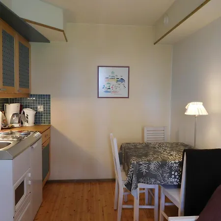 罗西兰塔旅舍 3*