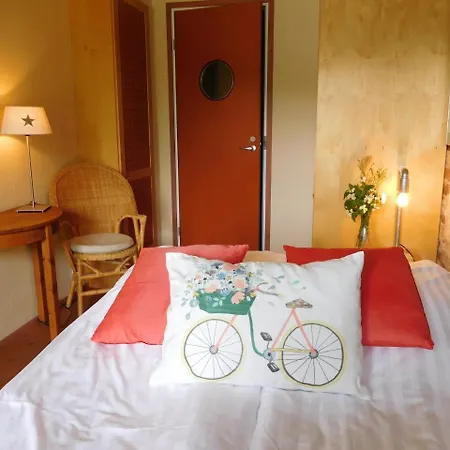 Lossiranta Tavis Hotel 3*