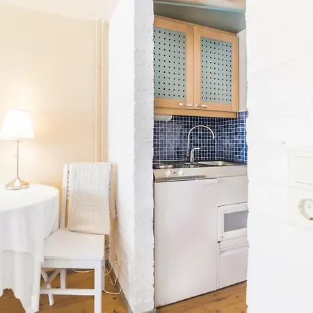 酒店 罗西兰塔旅舍 3*